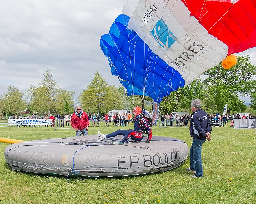 L'évenement coupe de la ville parachutiste
